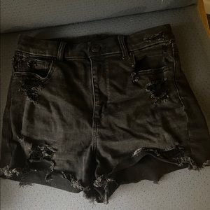 american eagle black curvy high rise shortie shorts